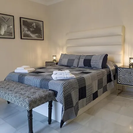 Casa Yuca 5 Bedroom Pool * Marbella