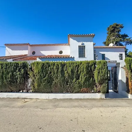 Casa Yuca 5 Bedroom Pool Villa Marbella
