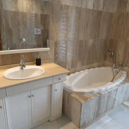 Casa Yuca 5 Bedroom Pool Марбелья