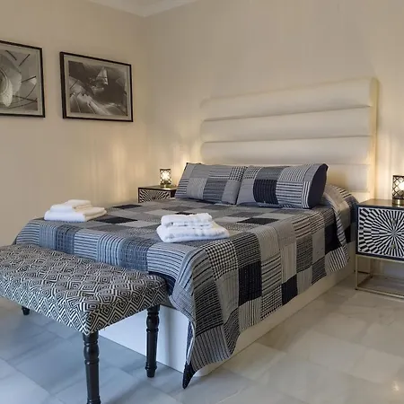 Casa Yuca 5 Bedroom Pool * Марбелья