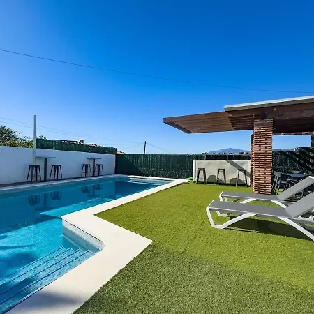 Casa Yuca 5 Bedroom Pool Марбелья