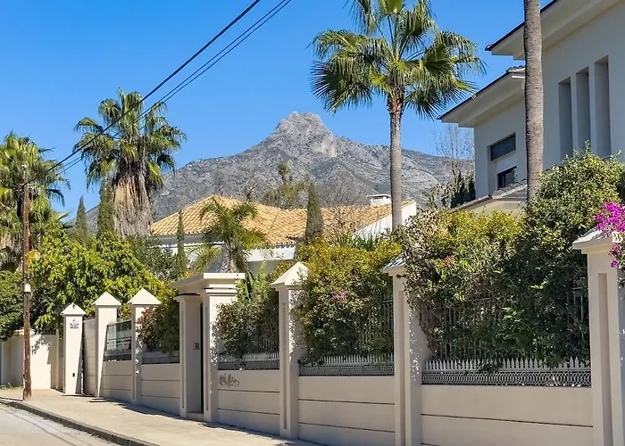 Casa Yuca 5 Bedroom Pool * Marbella